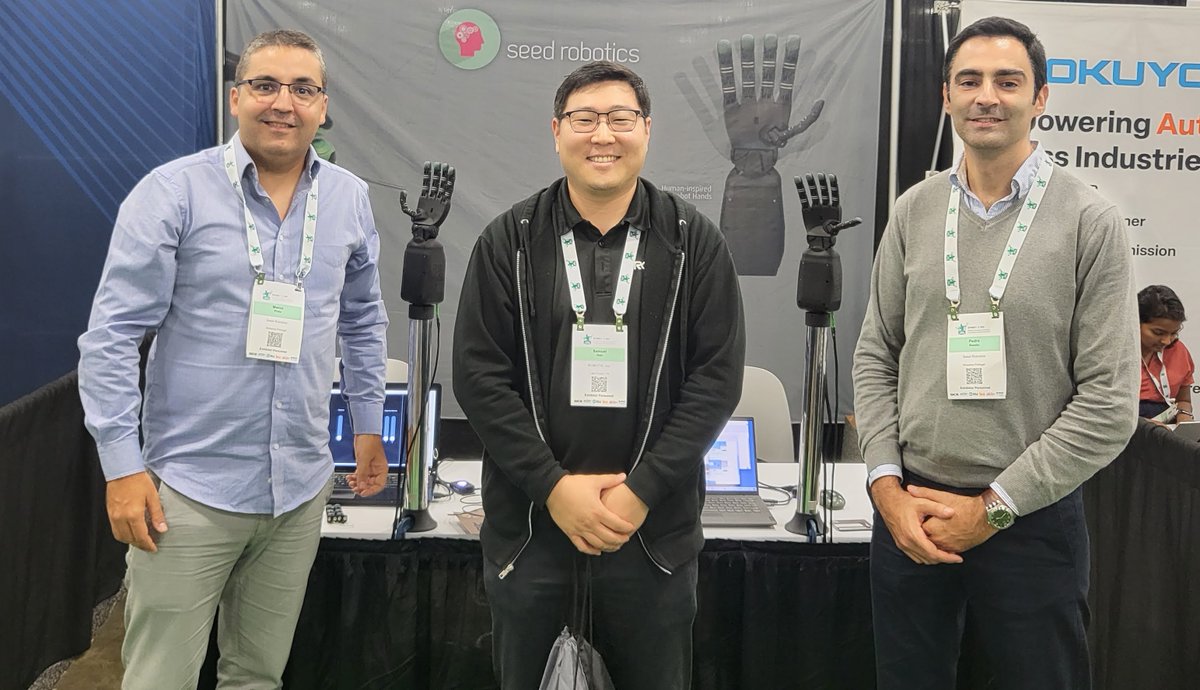 robotisamerica's tweet photo. A great Day 2 at IROS 2023! We met and caught up with some of our partners - @PALRobotics @FerroFrancescoE , @Quanser, @hellorobotinc and Seed Robotics.
#IROS2023 #IROS #DYNAMIXEL #ROBOTIS #PALROBOTICS #QUANSER #HELLOROBOT #SEEDROBOTICS https://t.co/Q1bNTtrBaQ
