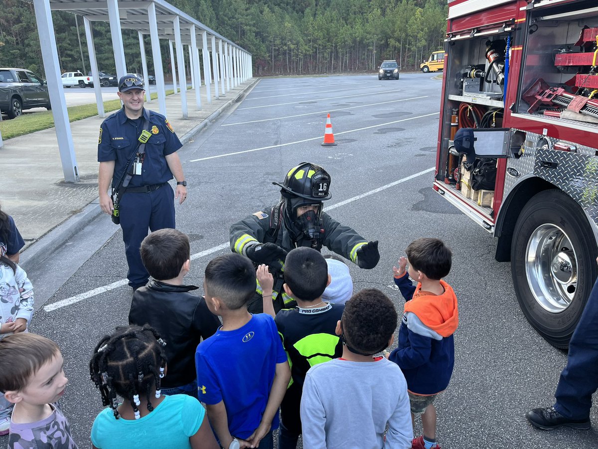 Abbi Davis tweet media