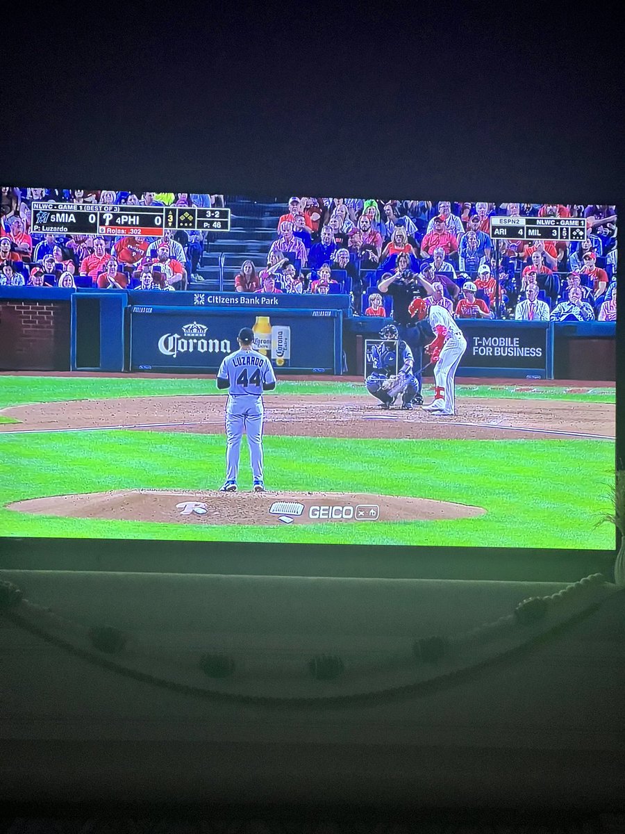 PatMcAfeeShow's tweet photo. Let’s go baseball
@ToneDigz @tyschmit https://t.co/YMWzFoFV2o