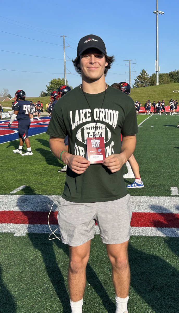joey_debrincat's tweet photo. After a great visit to @svsu_football on Saturday.  I’m happy to announce my first official football Offer‼️ 🔵🔴 #gocards @RisingStars6 @lohsathletics @CoachRufener @rbrady1313 @Coach_ZBlair @McKeownDB https://t.co/i820Fkeh4s