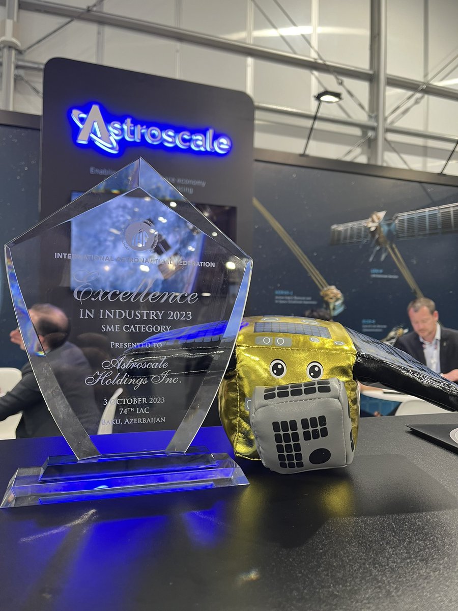 astroscale_JP's tweet image. ㊗️IAF Excellence in Industry Awardを受賞しました🎊
いつも応援してくださっている皆様のおかげです。ありがとうございます！！持続可能な宇宙利用、#SpaceSustainability のためがんばり続けます💪
#IAC2023