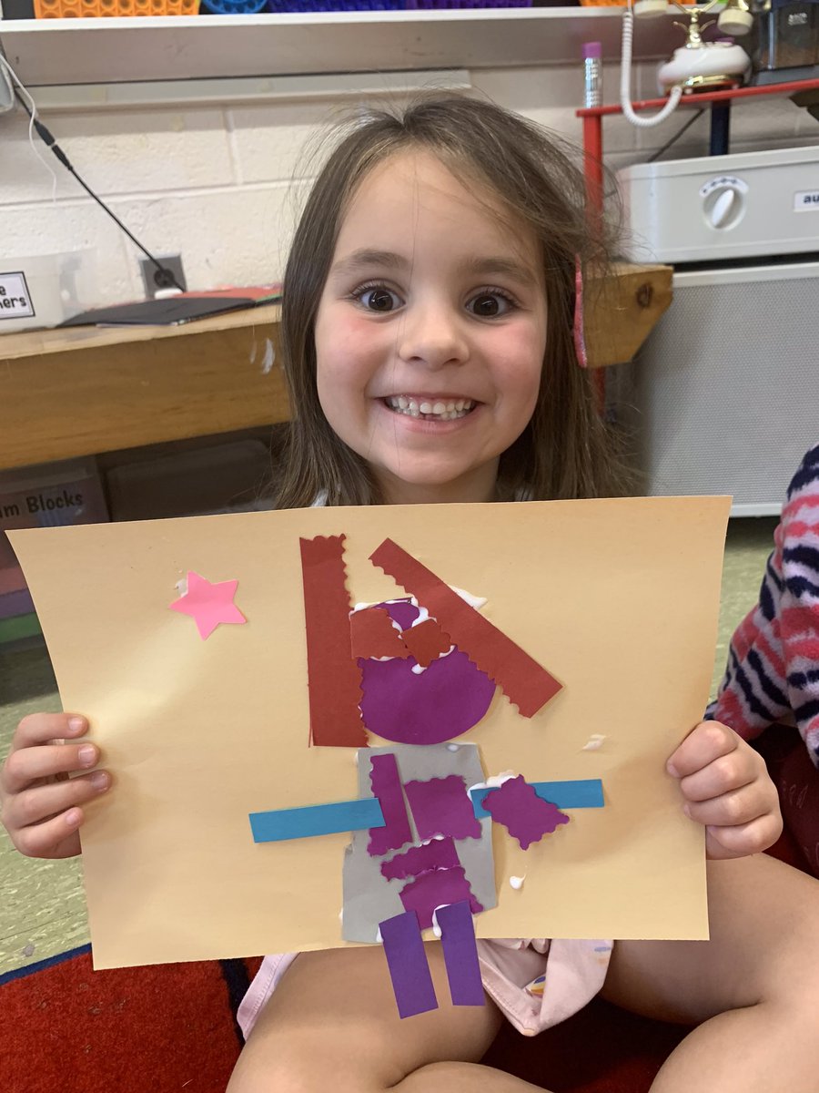 gibbonsartists's tweet photo. Kindie artists @Gibbonsgriffins are making paper collages with a focus on using glue bottles independently.Lots of learning happening here! #SHOM #tabchat #choicebasedart https://t.co/2DnVQXV3e5