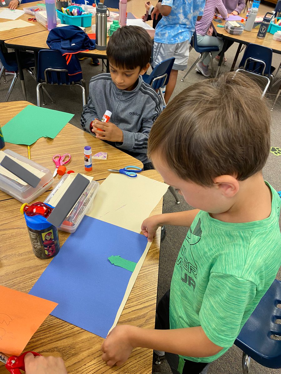 Mrs. Thompson tweet media