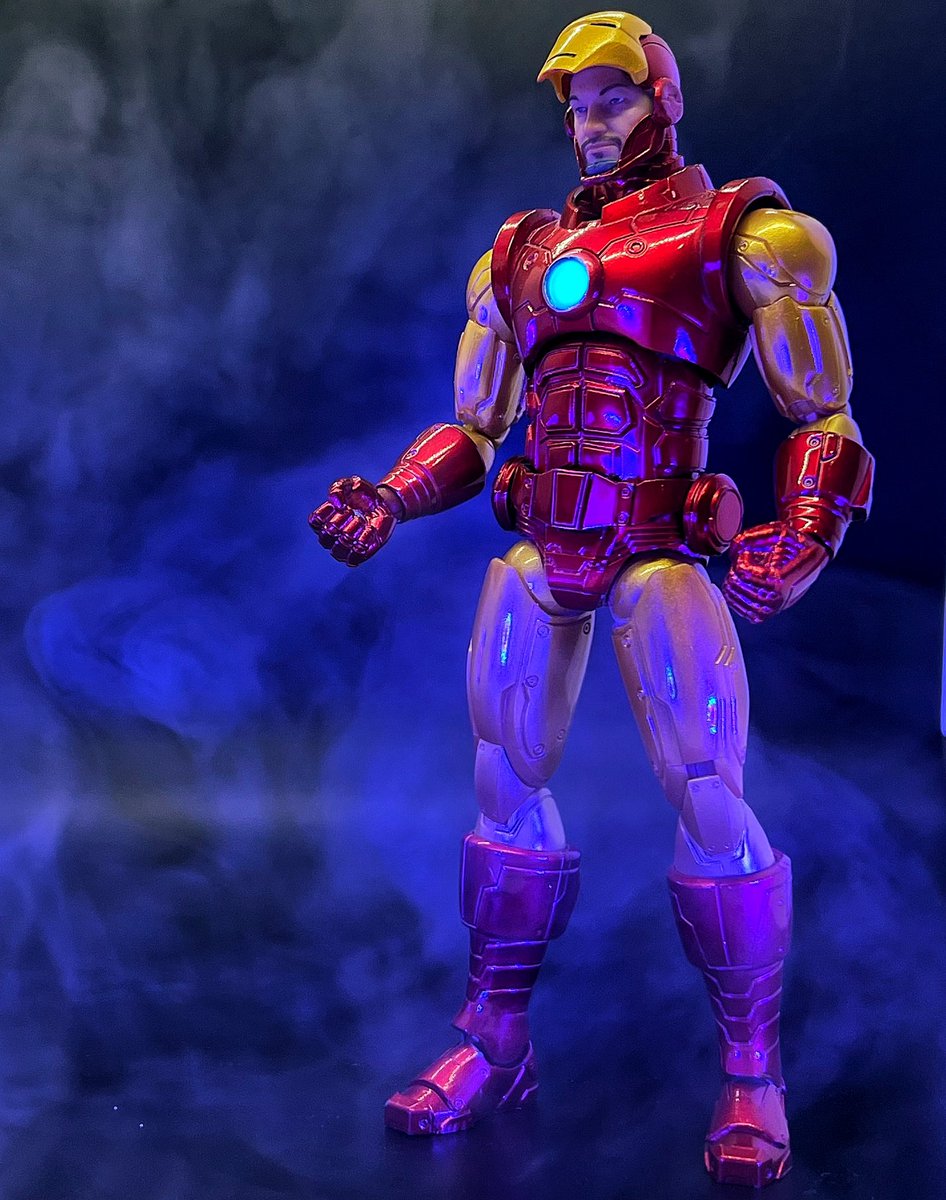 actionfigurejun's tweet photo. Sometimes U just feel like flexin’.
#mezcoone12collective #mezco #irorman #tonystark #avengers #marvel #marvelcomics #marvelactionfigures #actionfigures #actionfigurephotography #toyphotography #toyartistry #toyelites #epictoyart #acba #articulatedcomicbookart #figtographysg https://t.co/uKgXodu5jd