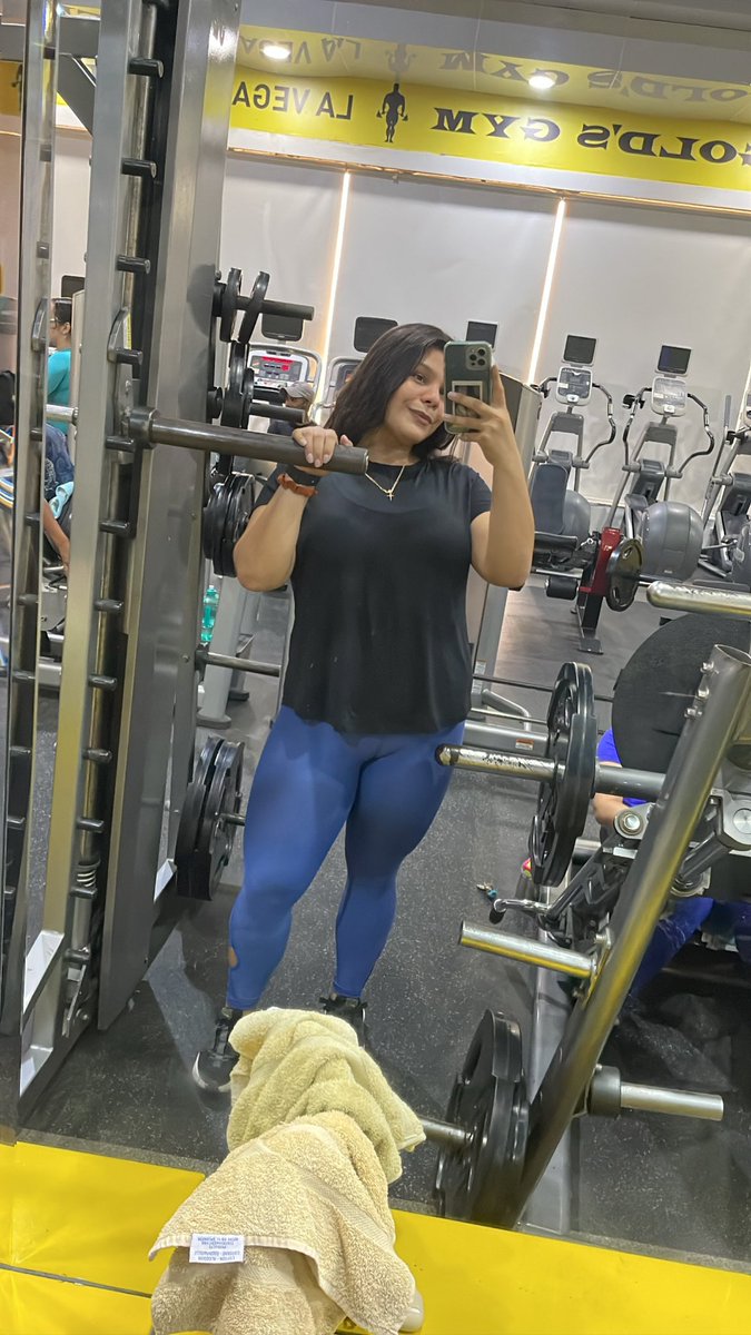 FrancescaPrzE's tweet photo. Trabajando duro para llegar a tener el cuerpo que quiero, sin olvidar nunca de donde vengo!!! 🙏🏻🤞🏻🫶🏻💓✨ https://t.co/IhlKFuLp5D