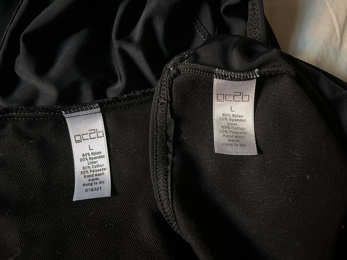 lunaruris's tweet photo. hey guys I’m giving away two (2) free chest binders [ gc2b , both size L ] only worn a couple times respectively. if you want to pay for shipping thats appreciated but not necessary !! only shipping in us, sorry i don’t wanna pay for international !! pls rt to help reach more ppl https://t.co/iymnlCXMtW