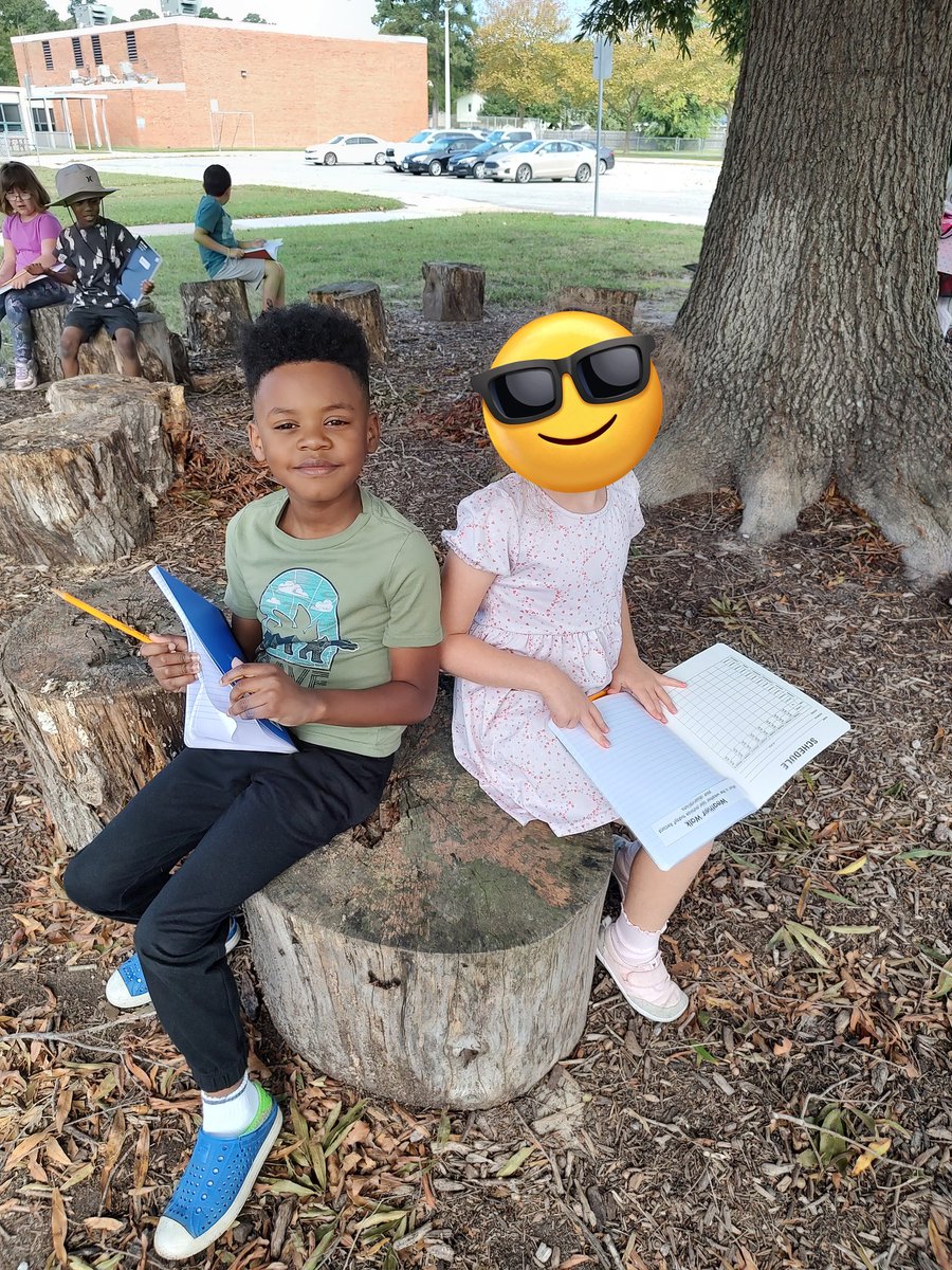 Amy Siverio tweet media