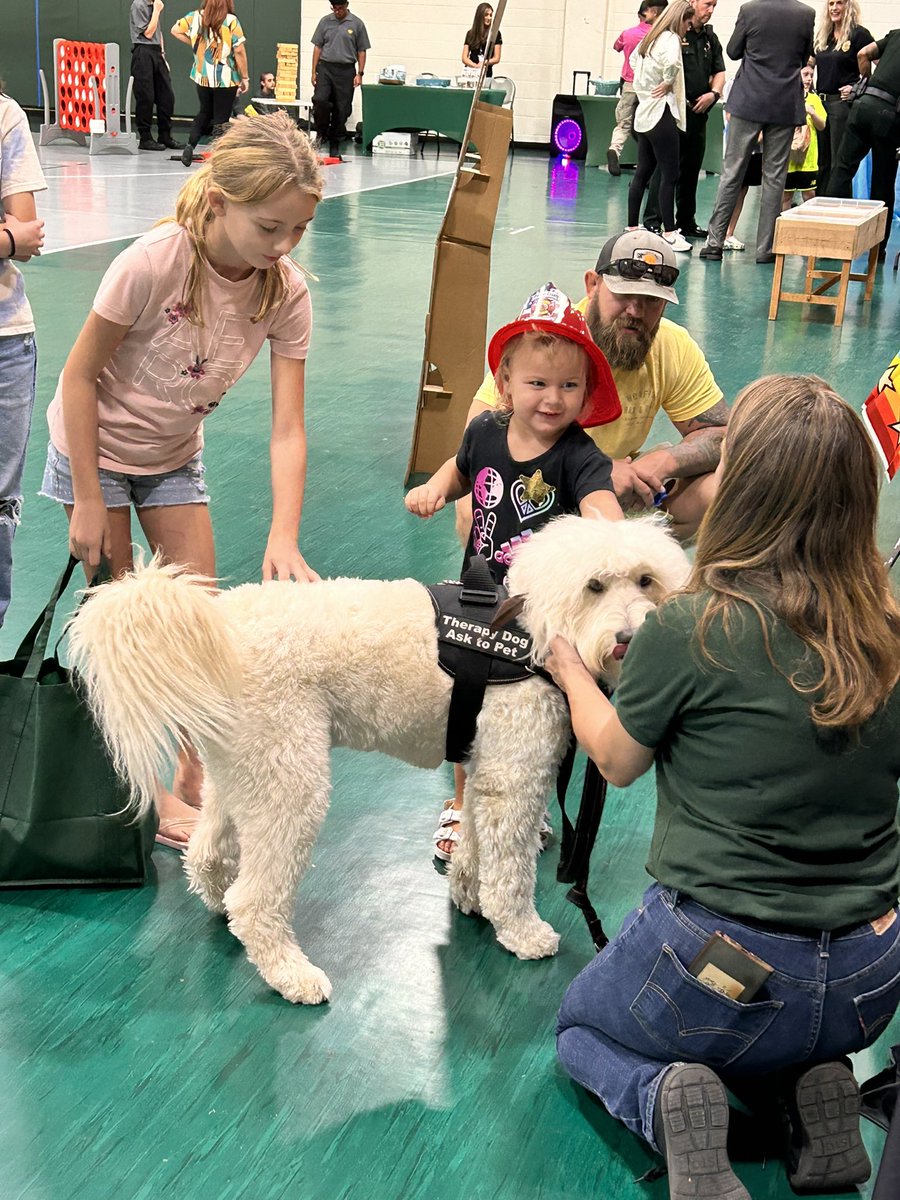 National Night Out!!!  Palm Coast HD w/<a href="/FCSOPAL/">Flagler Sheriffs PAL</a> <a href="/avillan2915/">Anthony Villanueva</a> <a href="/ldm65/">Lisa McMurtrey</a> 🌻🌼✏️🐠✂️🖍️📕📯<a href="/tereseistweetin/">Terese Kelley</a> <a href="/lindap6635/">linda perez</a> <a href="/Jibby40/">Nick O'Jibway</a> #community #Partnership