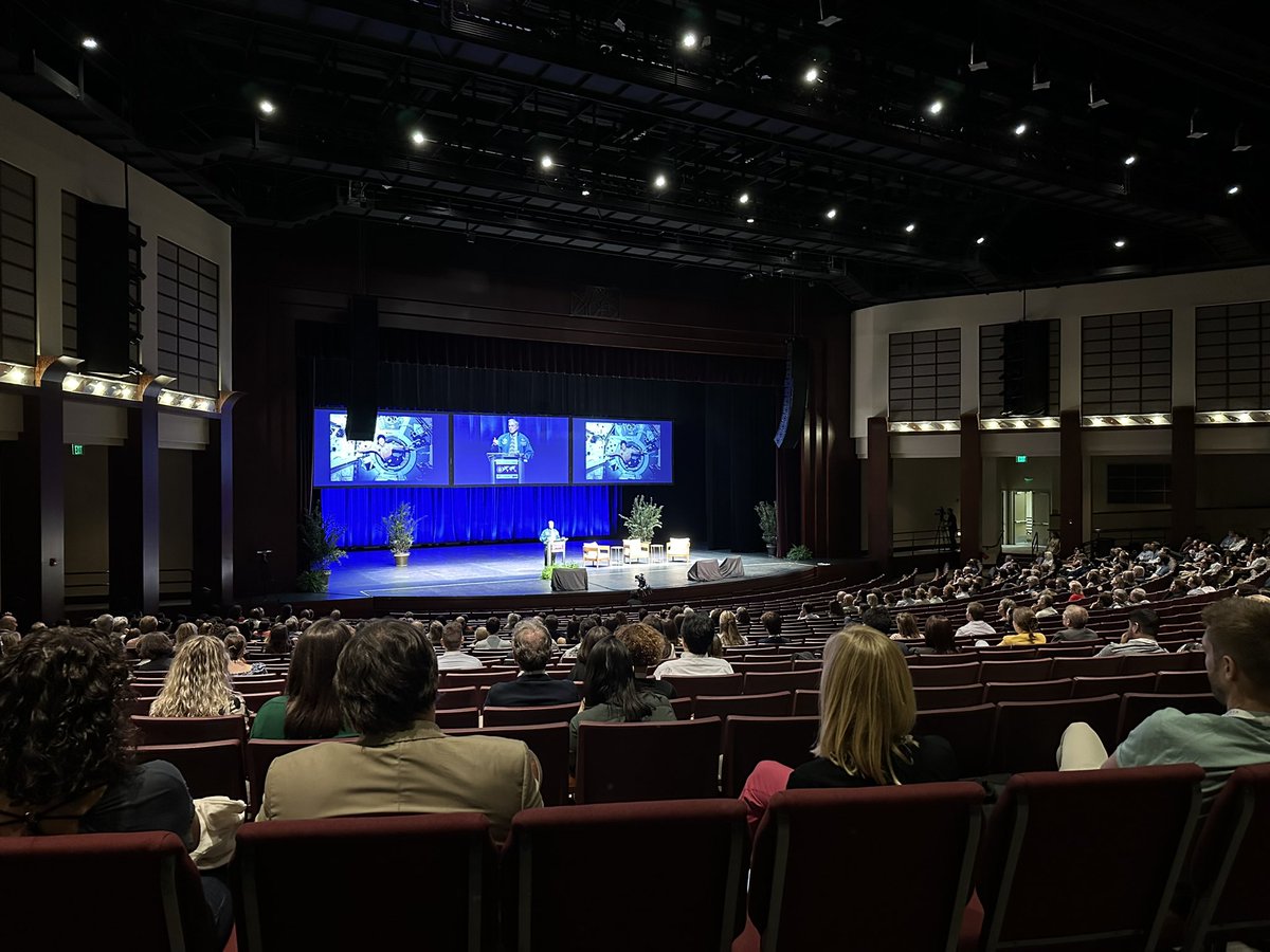 TLiewluck's tweet image. Opening ceremony at #WMS2023 by @astro_DonThomas: #Myology in space!!!