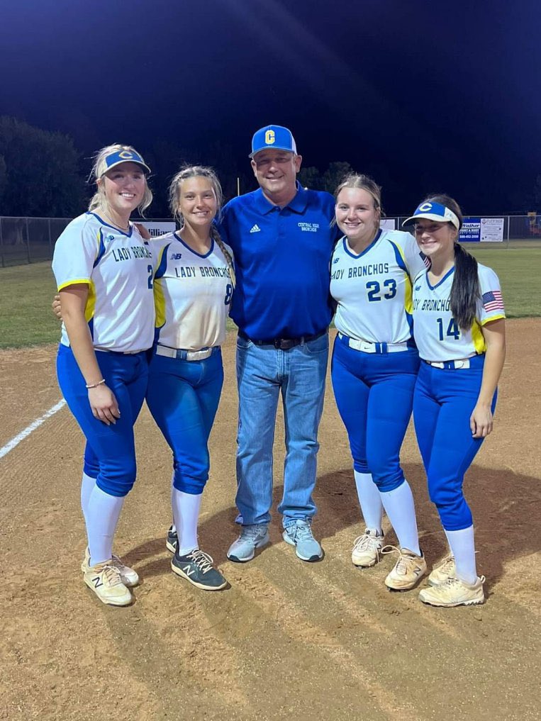 Kiersten Woods tweet media