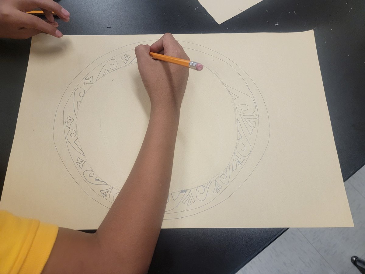 WolfPackArtWMS's tweet photo. Our student artists have been busy working on their Hispanic Heritage Month artwork. Can't wait to see the finished pieces. 🎨 
@Welch_WolfPack
#WMSWolfPack #WolfPackArt #WMSArtRocks #HispanicHeritageMonth2023 https://t.co/TYF6cONstE