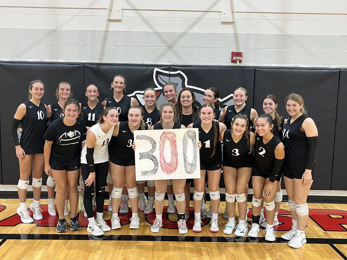Lady Dogs get the win over Skyline tonight. Var: 3-0 JV: 2-0. 
Also congratulations to Head Coach Ashley Rogers on her 300 career win. <a href="/OzarksOzone/">Ozarks Sports Zone</a> <a href="/Ozark_Highlands/">Ozark Highlands Conference</a> <a href="/KNEMKNMORadio/">KNEM/KNMO Radio</a> <a href="/scoreboardguy/">SCOREBOARD GUY</a> <a href="/PrepDigMO/">Prep Dig Missouri</a>