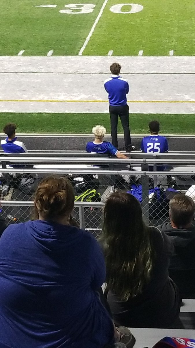KM Activities (@km_activities) on Twitter photo Owen Durland takes a rest after a great goal to move <a href="/KM_Boys_Soccer/">KoMet Boys Soccer</a> within a goal. <a href="/LHSEagles/">LHS Eagles Activities</a> boys soccer up 2-1 with 25 minutes to play.
Oh no...Lourdes gets another as I'm typing. 3-1 now Owen Durland takes a rest after a great goal to move <a href="/KM_Boys_Soccer/">KoMet Boys Soccer</a> within a goal. <a href="/LHSEagles/">LHS Eagles Activities</a> boys soccer up 2-1 with 25 minutes to play.
Oh no...Lourdes gets another as I'm typing. 3-1 now