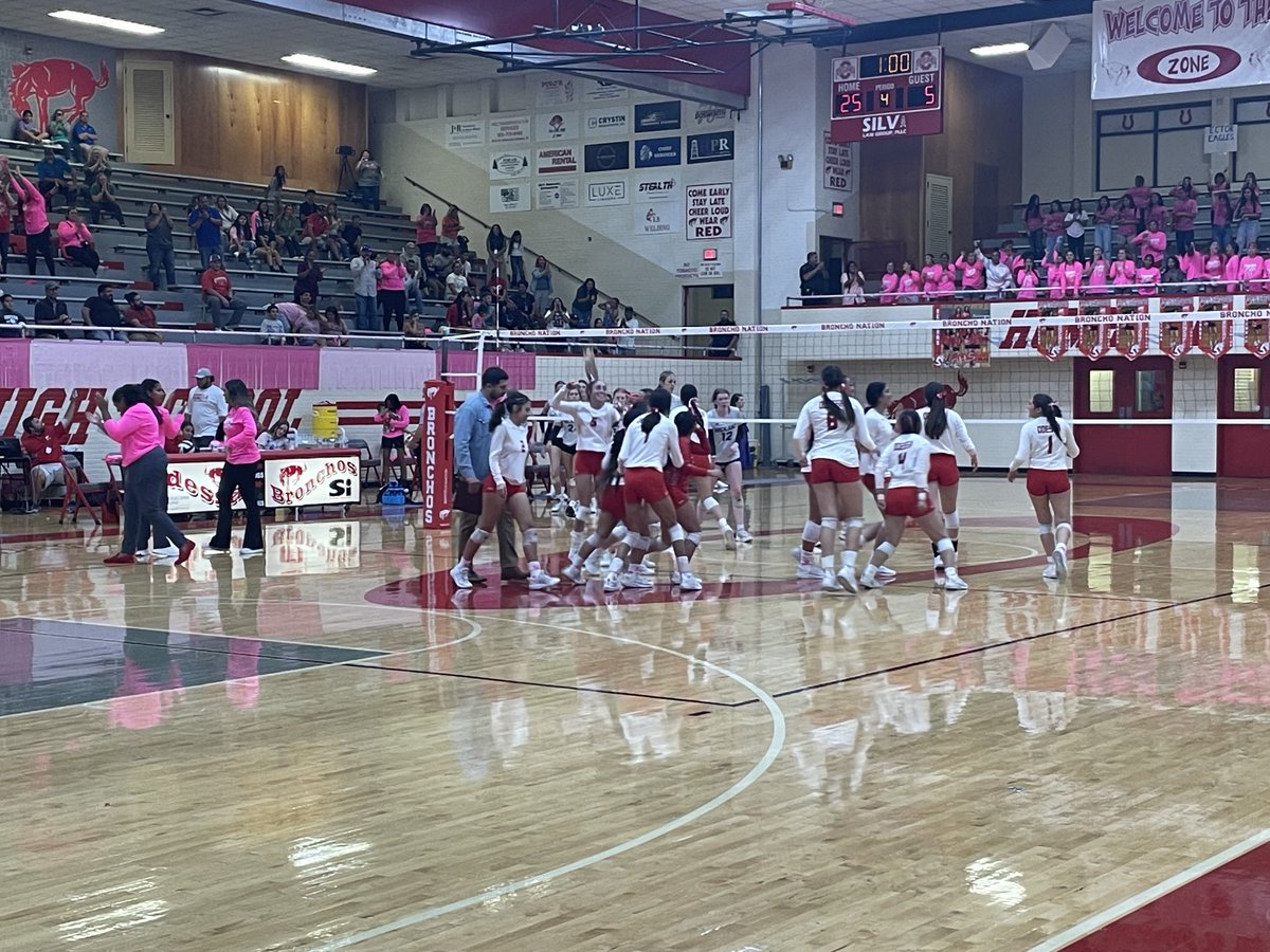 ECISDAthletics's tweet photo. Lady Bronchos Win!!! https://t.co/HZ6znUq0v1