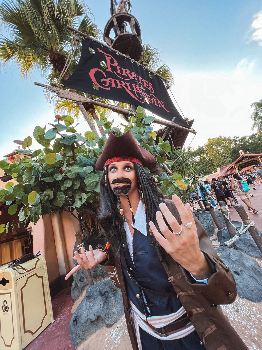 BobbyAsen's tweet photo. MNSSHP fits. https://t.co/LyL2jfBqJ6
