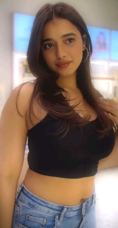 F7jxx3CWEAAATQf?format=jpg&name=medium