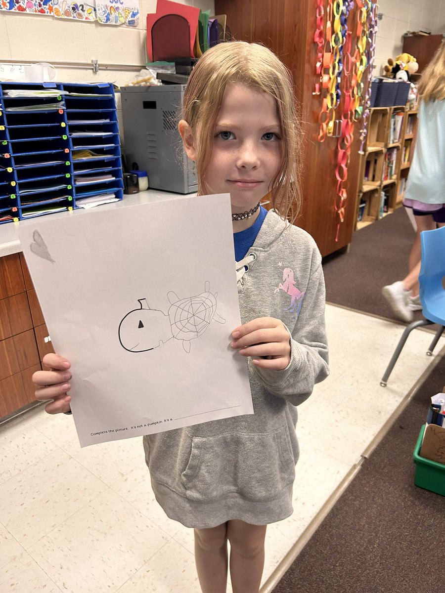 We are kicking off our month of creativity by turning half of a pumpkin into a new picture! #characterstrong #theMESway