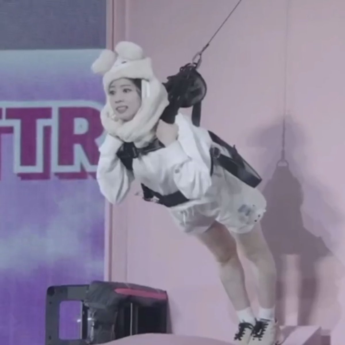 twicethedubu's tweet photo. I knew it was familiar https://t.co/boMCq0YoPR