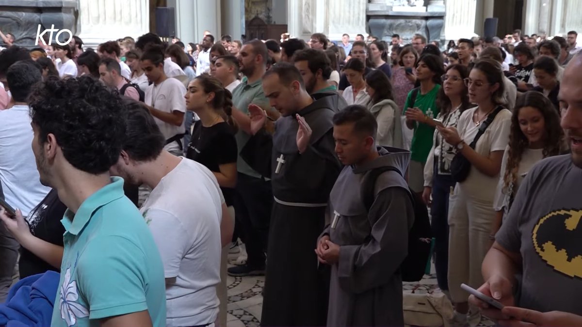 #Together, ce n’était pas seulement la veillée de prière #œcuménique place Saint-Pierre, c’était aussi un WE de rencontres et de prière avec 4000 jeunes de confessions et nationalités différentes.

👉Reportage de #KTO: youtu.be/wg8pWonZNv4

<a href="/Together2023/">Together | Gathering of the People of God</a> <a href="/UniteChretiens/">Unité des Chrétiens</a> <a href="/taize/">Taizé</a>