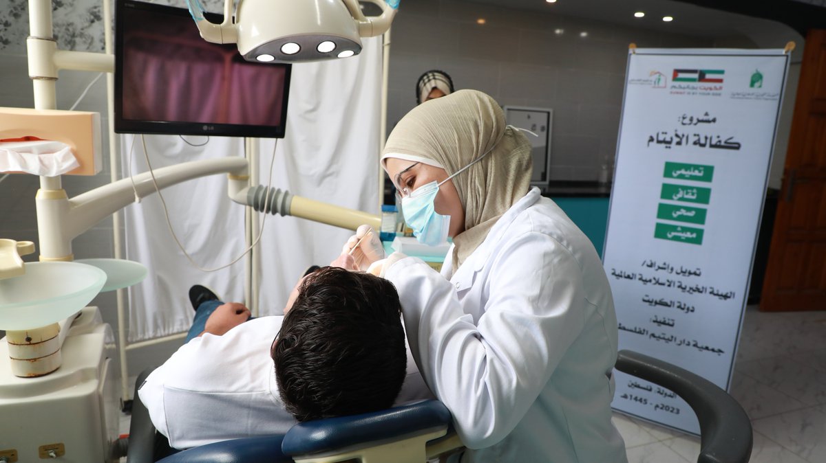 اختتمت جمعية دار اليتيم الفلسطيني تنفيذ المرحلة الأخيرة من مشروع كفالة الأيتام شبه الشاملة الممول من الهيئة الخيرية الاسلامية العالمية <a href="/khayriyanet/">الهيئة الخيرية</a>  بدولة الكويت وضمن حملة #الكويت_بجانبكم حيث تم توزيع الزي المدرسي على الأيتام وعددهم 165يتيم.

يذكر أنه تم تنفيذ مشروع كفالة الأيتام