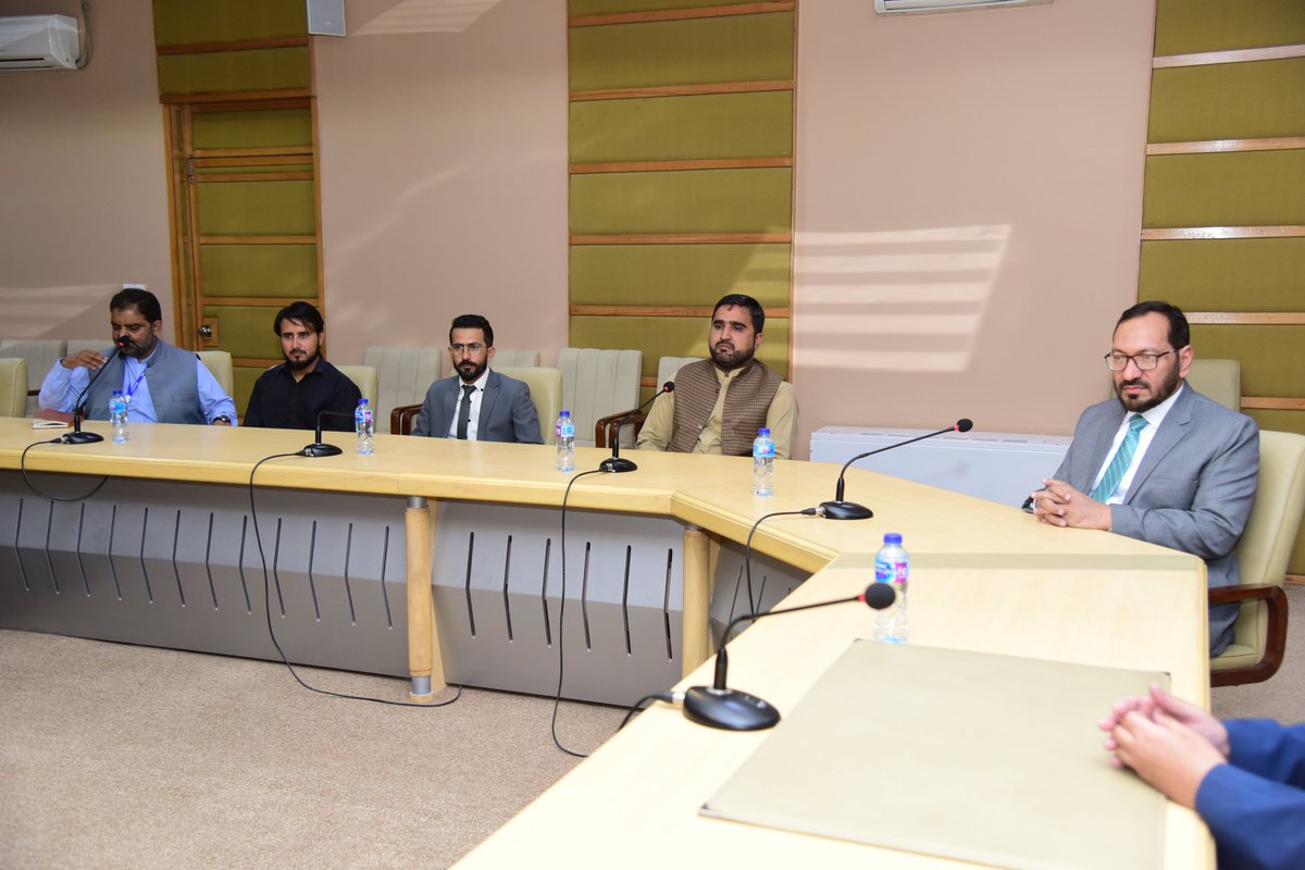 buitemslive's tweet photo. Exciting news! Dr. Khalid Hafeez, Vice Chancellor BUITEMS, has signed an MoU with Al-Hijra Trust to support education at all levels in Pakistan, with a special focus on Balochistan. 📚🇵🇰 #EducationForAll https://t.co/ybAsOIDAwN