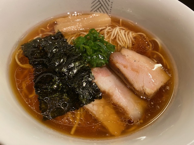 meroom's tweet photo. #ビジネスジャーナル アップされました「#いきなりステーキ の #値上げ と今後」&#新宿御苑 の日<#お酒 と #おつまみ と #女将 と「#日本酒 #BAR #袂」(#SAKE BAR #TAMOTO)&美しい #ラーメン「#支那蕎麦 #澤田」>#ステーキ
https://t.co/CclbhWvbPz https://t.co/BjMw7vygvn