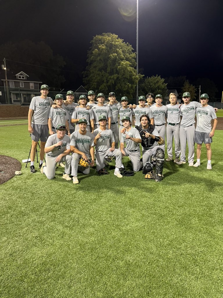 Illinois Wesleyan Baseball tweet media