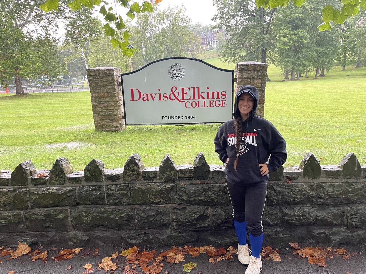 maybellene42's tweet photo. All glory to God! I am so blessed to announce that I have verbally committed to further my education and softball career at Davis &amp; Elkins College. Thanks to my parents, family, teammates, Coach Jeff, Coach Jose, and Coach Sean for helping me throughout this journey. Roll Sens! https://t.co/JFGY4BztjM