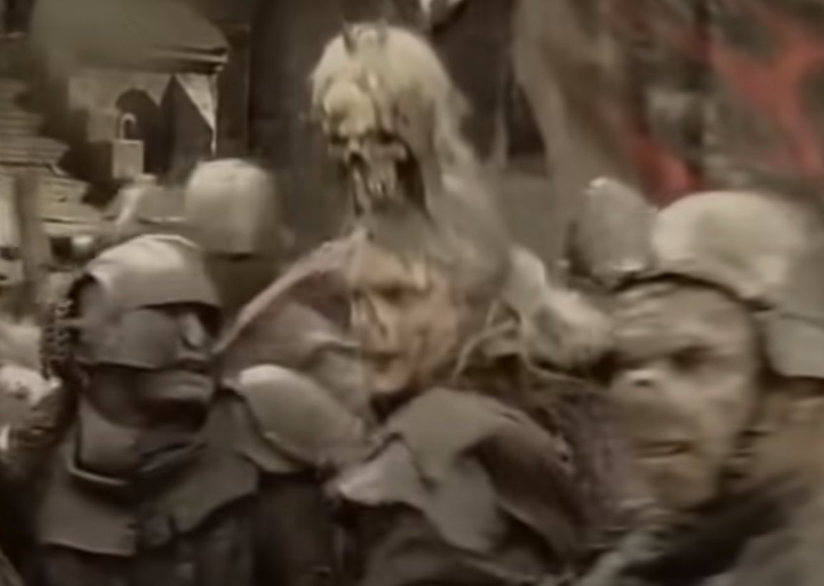 some orcs from the LoTR trilogy have really stuck with me since I was a child. like this orc wearing a skull as a hat. his job was to meet the pirates at the battle of Pelennor fields. he’s super punctual and enjoys working with others