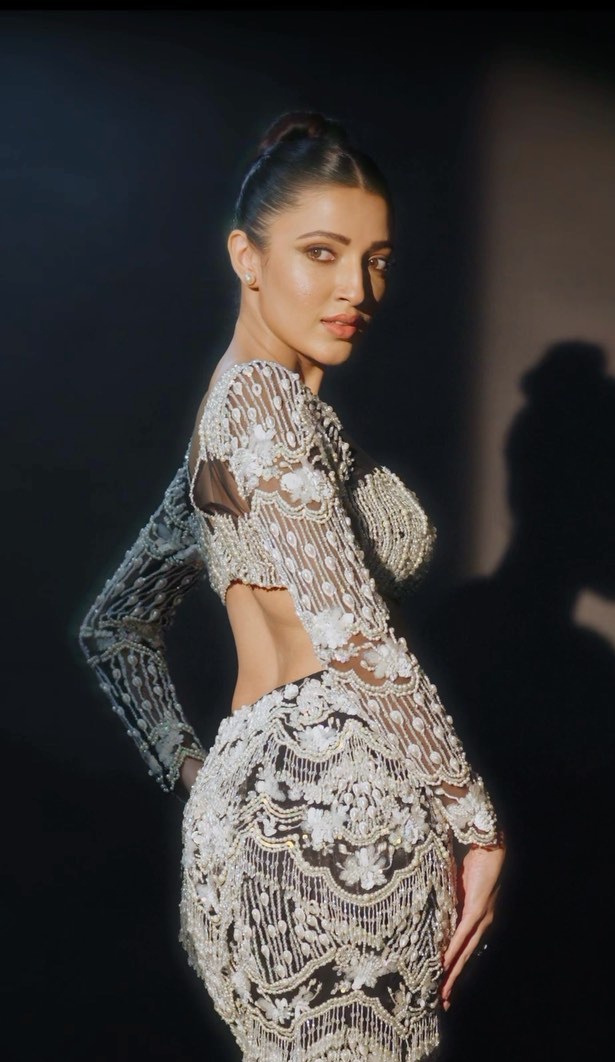 F7kJBw5W8AAKTBG?format=jpg&name=medium