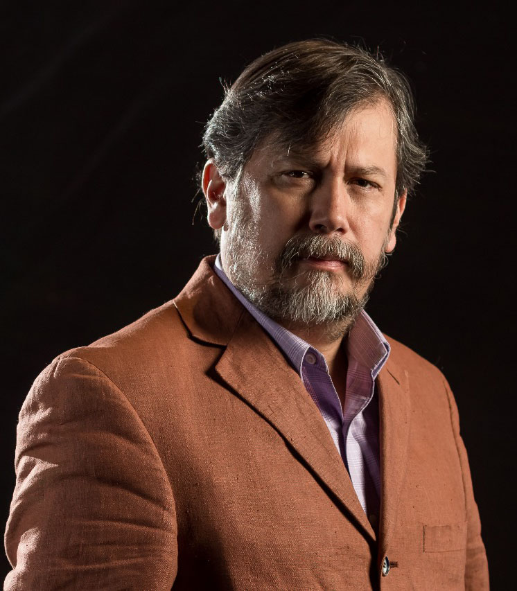 AMACC (@academiacinemx) on Twitter photo Hoy, el cineasta y miembro activo de la AMACC, Armando Casas, ha sido electo como presidente de la Academia Mexicana de Artes y Ciencia Cinematográficas para el periodo 2023-2025. 
Entrará en funciones en noviembre y sucederá en el cargo a la actriz Leticia Huijara. Hoy, el cineasta y miembro activo de la AMACC, Armando Casas, ha sido electo como presidente de la Academia Mexicana de Artes y Ciencia Cinematográficas para el periodo 2023-2025. 
Entrará en funciones en noviembre y sucederá en el cargo a la actriz Leticia Huijara.