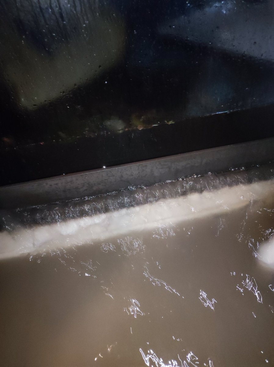piggyazul's tweet photo. Hasta la cocina.... literal así las inundaciones en @TlahuacRenace @bereheca 
@889Noticias @AristeguiOnline @AztecaNoticias https://t.co/m3g7MVYAFn