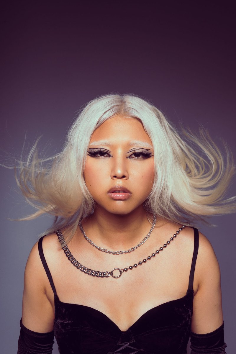 jkitsjoni's tweet photo. Nightshade Outtake 3/5

Photographer: Elizabeth Couture (https://t.co/ngZ3ruS35x)
Makeup Artist: Amélie Mckenna (https://t.co/UcE3o2fo6p)

#model #blonde #Toronto #Canada #Montreal #Quebec https://t.co/LHCD2VJGCz
