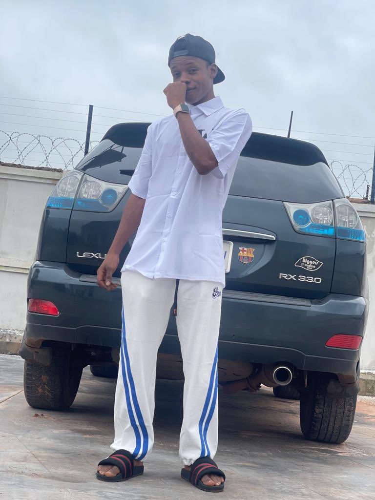 KING__KALLY tweet picture