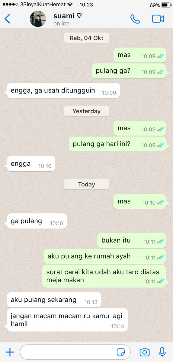 purpleelilac's tweet photo. nomin au

"jodoh dari nenek"

runa yang baru mengenal tetangga barunya langsung jatuh cinta pada pandangan pertama, berulang kali ia mengejar, tapi hasilnya tetap sama— ditolak.
namun siapa sangka? takdir berpihak kepadanya, keduanya disatukan dalam ikatan perjodohan.

cw//mpreg https://t.co/rOx7wTx8hz