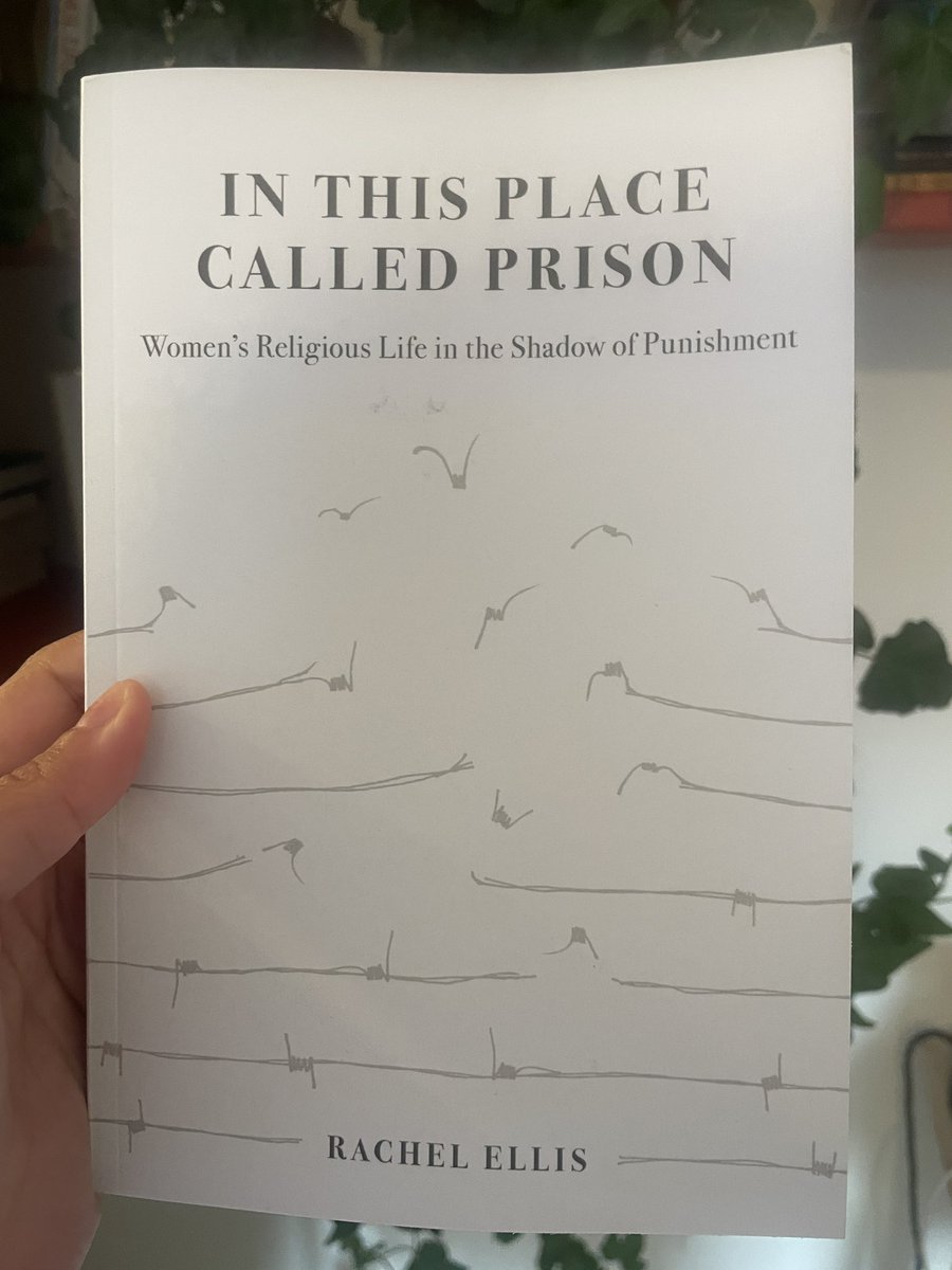 I can’t believe it took me this long to get my hands on this gorgeous book, but I finally have it. I’ve been teaching from Rachel’s methodological insights for a while now, and can’t wait to be able to direct students to the book for even richer insights @RachelEllisPhD @ucpress