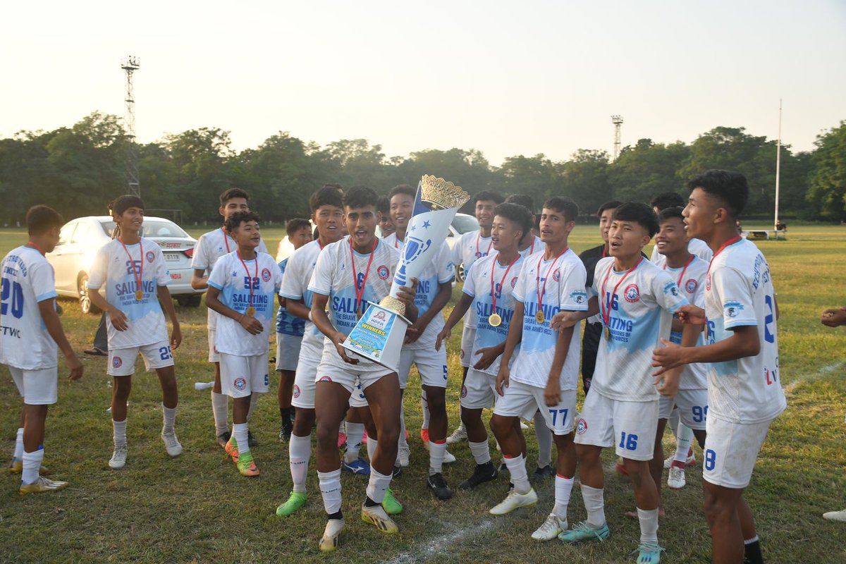 TechtroSUFC's tweet image. &quot;Double Triumph! SWADES United FC Conquers Under-17 Category for the Second Consecutive Year, Adding to an Impressive Collection of 5 State Trophies. The relentless spirit and skill of these young athletes know no bounds. Here&apos;s to rewriting records and etching a legacy