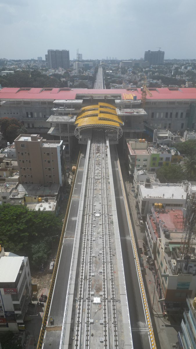 kalkur_vivek's tweet photo. Latest aerial views of 5-level Jayadeva Interchange metro station in south Bengaluru<1/3> https://t.co/AbvA6ONnqX