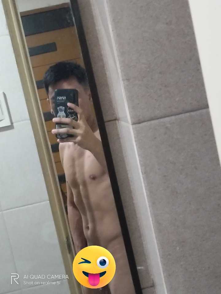 dc6576413's tweet photo. Selfie muna bago sakuna..... https://t.co/YHvkRtqJA0