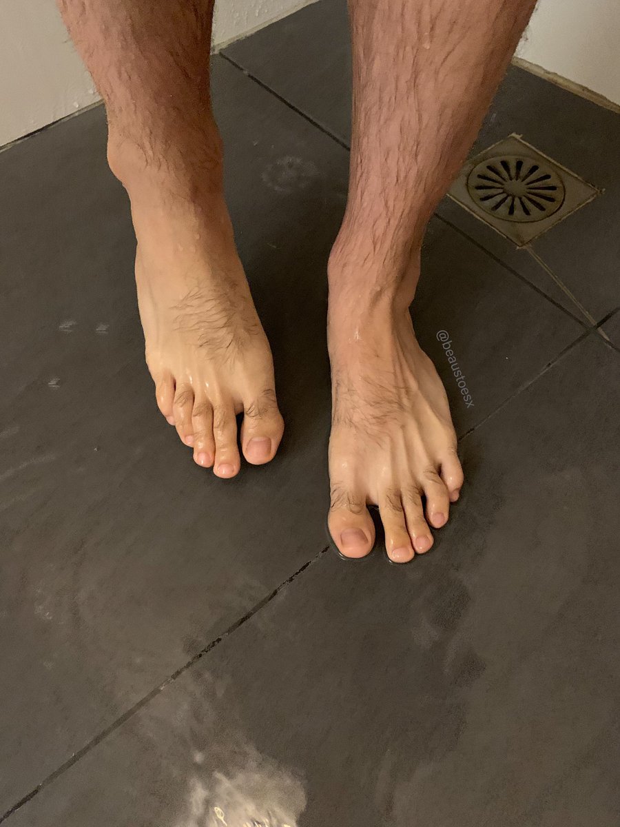 beaustoesx's tweet photo. join me? 

#malefootlovers #feetmale #mantoes #piesdehombre #pesdehomem #gayfeet https://t.co/YWqkyrwqXq