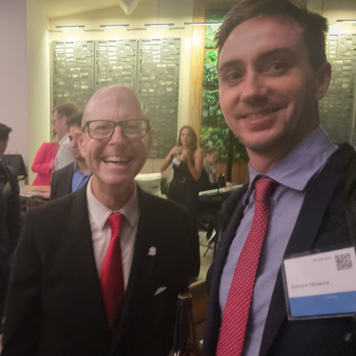 hey_eamonn's tweet photo. Had an unbelievable time at #DFCon23! Great talks, novel ideas, and a community looking to collaborate to make a genuine difference. What more could you ask for! I'm looking forward to following up all the yarns 🦶  @ALPSlimb @QUT @FulbrightAUS @FulbrightPrgrm @DGArmstrong #dfu https://t.co/UUkVlAFj8q