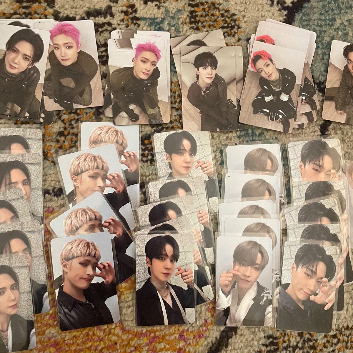 kkris_11's tweet photo. WTS 
Ateez Outlaw Digipak PCs/Hello82 fansign PC’s

Digipak PC(top row) -$6ea/ 2 for $10
Hello82 fansign (bottom row)-$8ea/ 2 for $15

Shipping: 0.65cents stamped 

US ONLY

#ateezsale #ateezwts #wtsateez #ateezphotocardsale #ateezselling #wts #kpopphotocardsale https://t.co/NhdrqF5Zzh