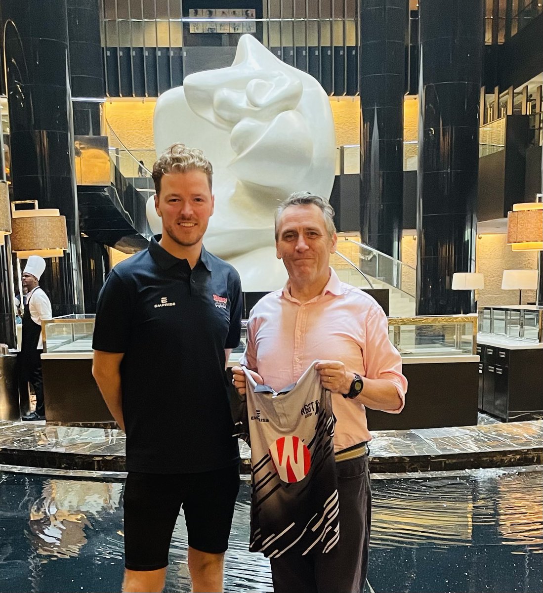 Pleased to meet this morning <a href="/CharlieGarratt1/">Charlie Garratt</a> from the famous 🏴󠁧󠁢󠁥󠁮󠁧󠁿cricket supporters group <a href="/TheBarmyArmy/">England's Barmy Army 🏴󠁧󠁢󠁥󠁮󠁧󠁿🎺</a> who is visiting Hyderabad and Vizag ahead of the 🇮🇳🏴󠁧󠁢󠁥󠁮󠁧󠁿test matches in early 2004. 

#Visakhapatnam
#Hyderabad