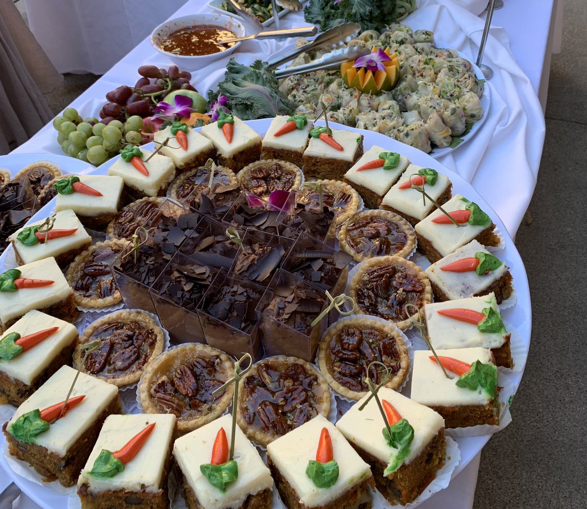 JoyYWu's tweet photo. Celebrating our newest @StanfordEndo faculty @dimpi_desai and @yasamanm16 at the @StanfordDeptMed New Faculty reception https://t.co/x3h59Gwv5F