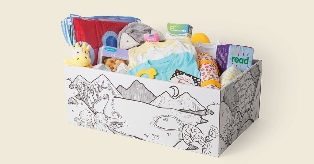 ezzahnor's tweet photo. Anak i lahir dekat Scotland.

Semua baby yang lahir dekat Scotland, akan dapat 1 babybox dari goverment.

Dalam babybox ni ada semua baby essentials from newborn sampai 6 bulan!

Ada baby-wear, grooming kit, etc &amp; kotak tu boleh jadi babycot! 🤩 https://t.co/D5EpvyFnMX