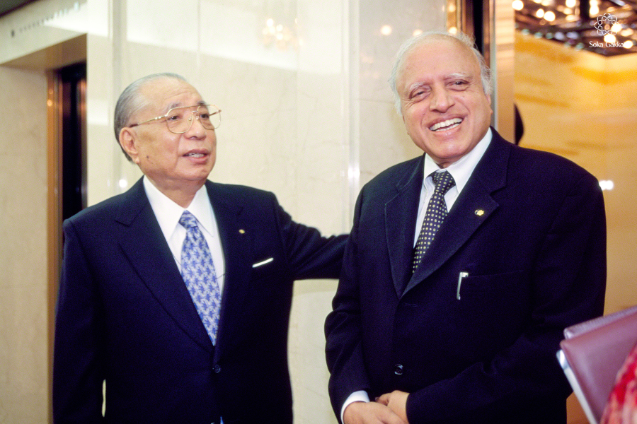 daisakuikeda_of tweet picture
