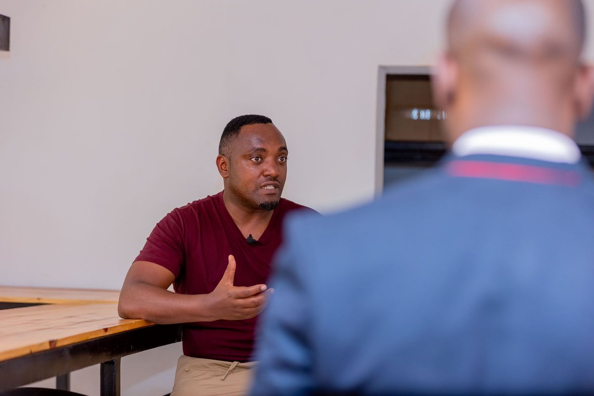 bigwijohn's tweet photo. Last we had an opportunity to receive #LeadwithYes Team @fdg_africa Discussing how young generation can learn from the seniors and experienced through #mentorship programs,exchange skills across Africa empower and reduce the search for greener pastures on other continents.#Rwanda https://t.co/ZZKG2rDL8W