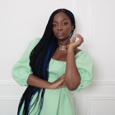 SolaceTheSiren's tweet photo. #NewProfilePic https://t.co/j6uX6T0rwK