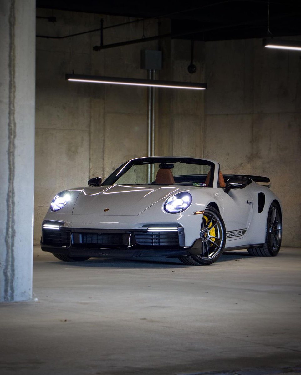 porsche_light's tweet photo. Perfection😍 https://t.co/90Obpln0tT