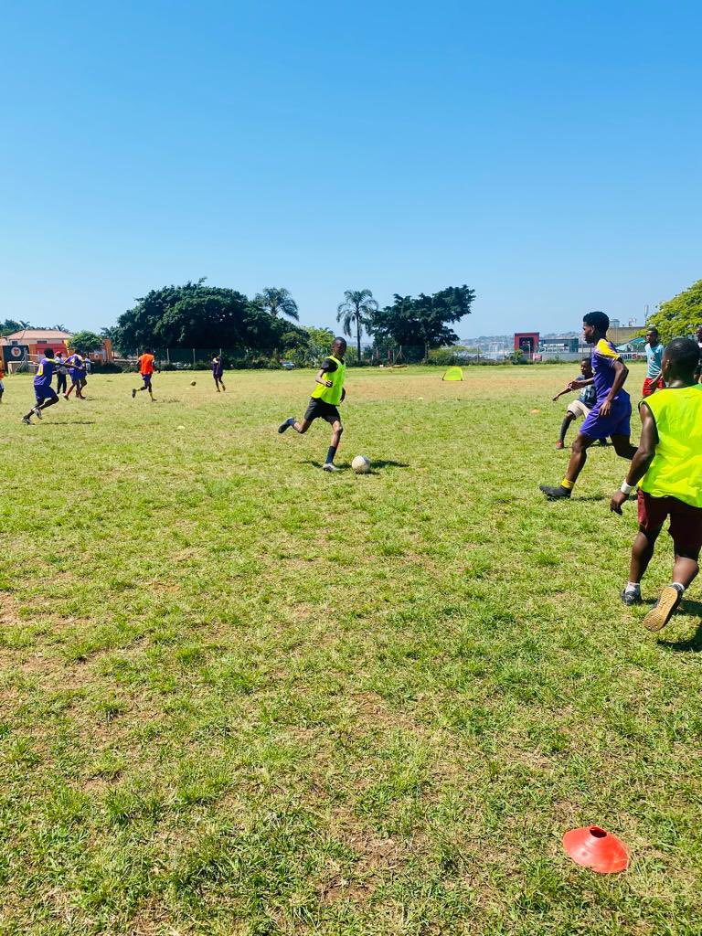 MTN_Football's tweet photo. The countdown to the #MTN8Final is on! As we gear up to a thrilling final this weekend, we are also investing time into soccer clinics in KZN with our #MTN8 legends, @TyrenArendse and @Brilliekhuzwayo! - nurturing young talent, passion, and teamwork. #WafaWafa #CountdownToFinal https://t.co/LaR4w8zWz8